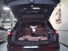 NIO ES8 2024 75kWh - ფოტო 18