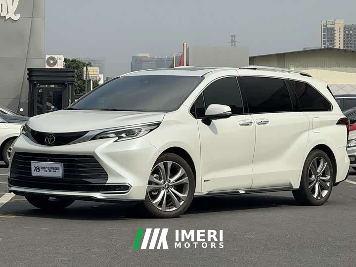 Toyota Sienna 2.5L Hybrid Premium - ავტომობილი ჩინეთიდან