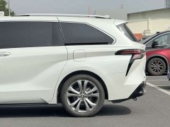 Toyota Sienna 2.5L Hybrid Premium - ფოტო 7