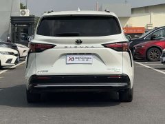 Toyota Sienna 2.5L Hybrid Premium - ფოტო 8