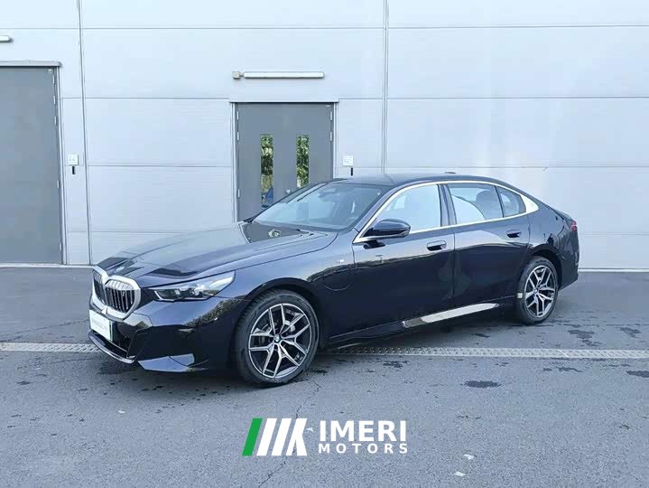 BMW i5 2025 eDrive 40L M Sport Package - ავტომობილი ჩინეთიდან
