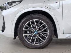 BMW iX1 eDrive25L M Sport Package - ფოტო 16