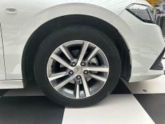 Honda Civic 2022 180TURBO CVT Premium Edition - ფოტო 5
