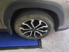 Toyota Frontlander 2.0L CVT Luxury - ფოტო 6