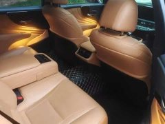 Lexus LS 500h Premium - ფოტო 7