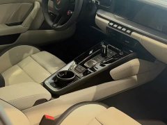 Porsche 911 Targa 4 GTS 3.6T - ფოტო 4