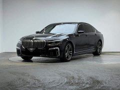 BMW 7 Series 730Li M Sport Package - ფოტო 1