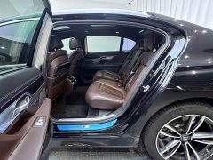BMW 7 Series 730Li M Sport Package - ფოტო 11