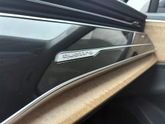 Audi Q7 2023 55 TFSI quattro S Prestige - ფოტო 17