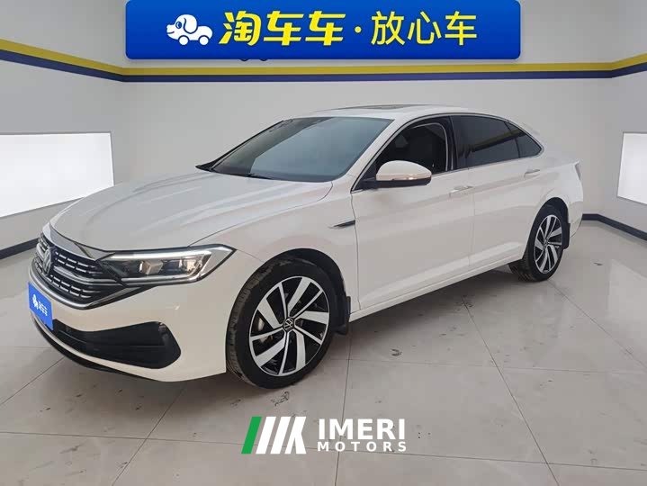 Volkswagen Sagitar 300TSI DSG Excellence Edition