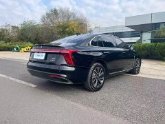 FAW Hongqi H5 PHEV 130 Super Hybrid Edition - ფოტო 4
