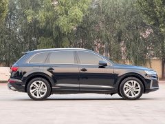 Audi Q7 45 TFSI quattro S line Sport - ფოტო 4