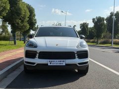 Porsche 2022 Cayenne 3.0T Platinum Edition - ფოტო 2