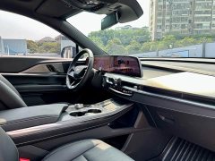 Cadillac XT5 2026 2.0T Metropolitan - ფოტო 11