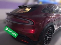 Xiaomi YU7 2025 Four-Wheel Drive Pro - ფოტო 6