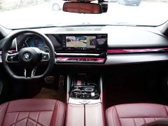 BMW 5 Series 530Li Premier M Sport Package - ფოტო 4