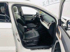 Volkswagen Touareg 300TSI Two-Wheel Drive Moonlight Edition - ფოტო 13