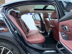 BMW 3 Series 320Li M Sport Package - ფოტო 17