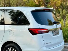Buick GL8 Land Business Class 652T Comfort - ფოტო 8