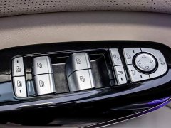 Denza D9 2022 DM-i 970 AWD Flagship - ფოტო 13