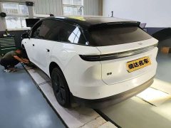 Li Auto i6 Two-Wheel Drive Standard - ფოტო 7