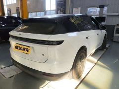 Li Auto i6 Two-Wheel Drive Standard - ფოტო 8