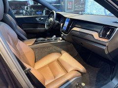 Volvo XC60 B5 AWD Smart Remote Luxury Edition - ფოტო 11