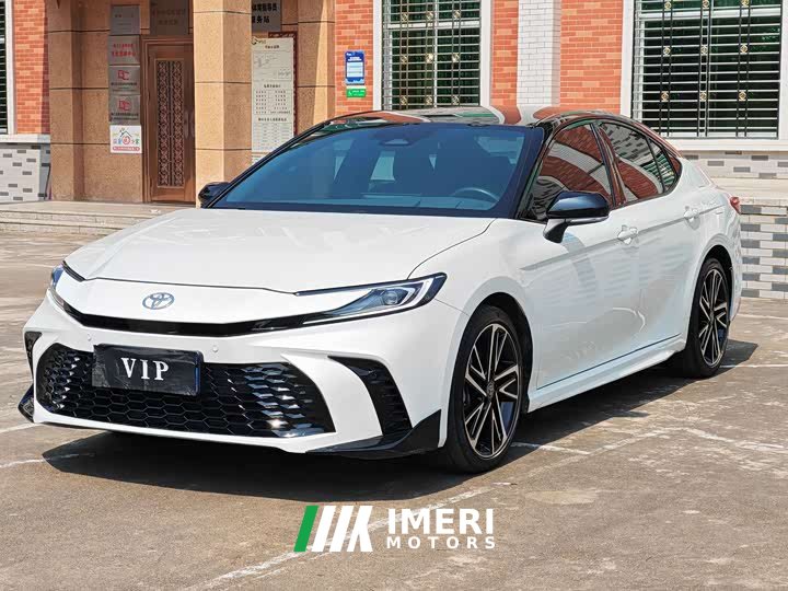 Toyota Camry 2.0S Sport