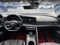 Hyundai Elantra 1.5L CVT Luxury - ფოტო 6