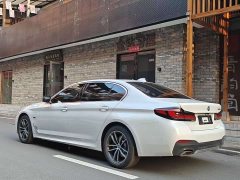 BMW 5 Series New Energy 535Le M Sport Package - ფოტო 13