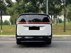 Li Auto MEGA 2025 Home Family Edition - ფოტო 10