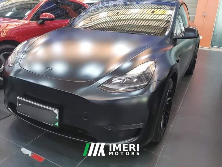 Tesla Model Y Standard Range RWD