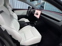 Tesla Model 3 High Performance All-Wheel Drive - ფოტო 6
