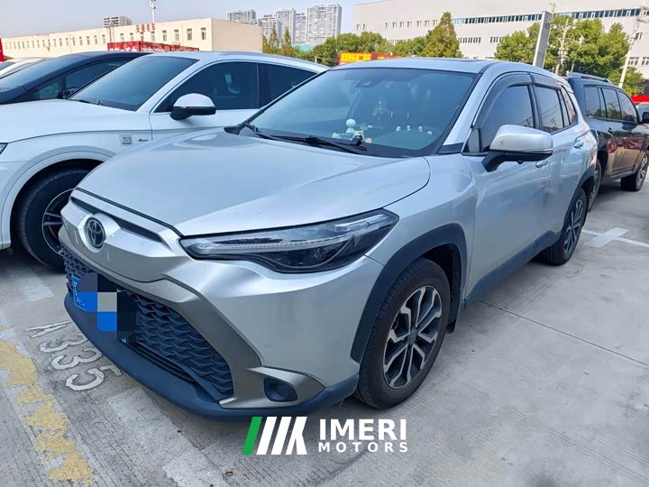 Toyota Frontlander 2.0L CVT Luxury - ავტომობილი ჩინეთიდან