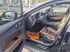 Volvo XC60 T5 AWD Smart Remote Luxury Edition - ფოტო 4