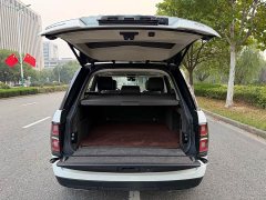 Land Rover Range Rover 3.0 L6 360PS Heritage Edition - ფოტო 15