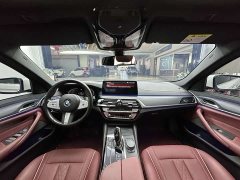 BMW 5 Series 530Li Premier M Sport Package - ფოტო 9