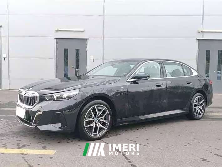 BMW i5 eDrive 35L M Sport Package