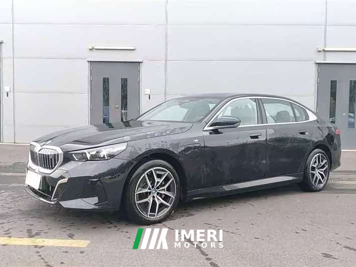 BMW i5 2025 eDrive 35L M Sport Package - ავტომობილი ჩინეთიდან