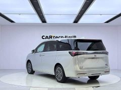 Buick GL8 New Energy Lusang Respect Edition - ფოტო 3