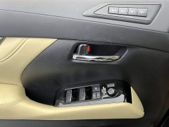 Toyota Vellfire 2021 Crown Hybrid 2.5L HV Luxury Edition - ფოტო 18