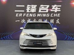Toyota Sienna 2021 2.5L Hybrid Platinum Edition - ფოტო 2