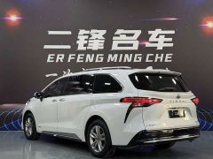 Toyota Sienna 2021 2.5L Hybrid Platinum Edition - ფოტო 6