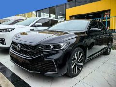 Volkswagen Passat 330TSI Starry Sky Luxury Edition - ფოტო 1
