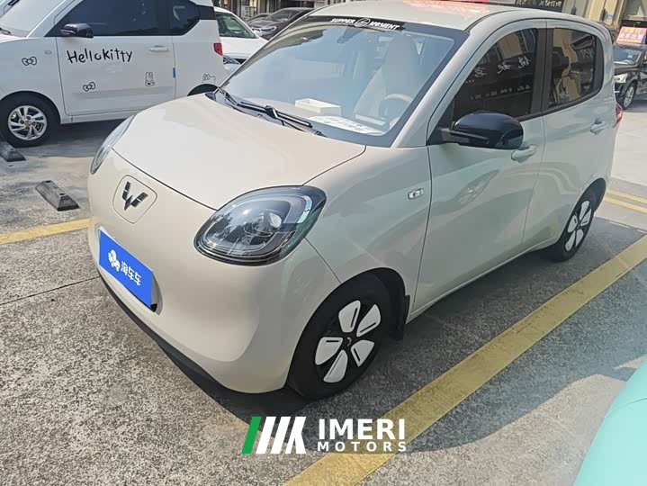 Wuling Hongguang MINIEV Fourth Generation Four-Door Advanced Edition