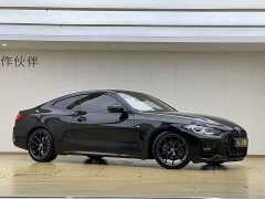 BMW 4 Series 425i M Sport Night Edition - ფოტო 3