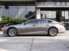 Lexus LS 2024 500h Luxury - ფოტო 4