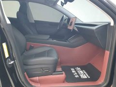 Tesla Model Y 2024 Rear-Wheel Drive - ფოტო 18