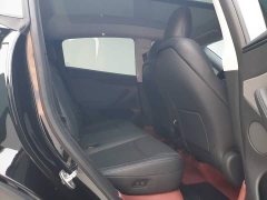 Tesla Model Y 2024 Rear-Wheel Drive - ფოტო 19