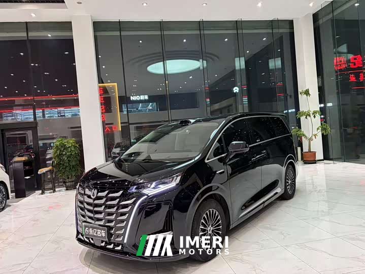 Denza D9 DM-i Smart Drive 1020 Four-Wheel Drive Premium